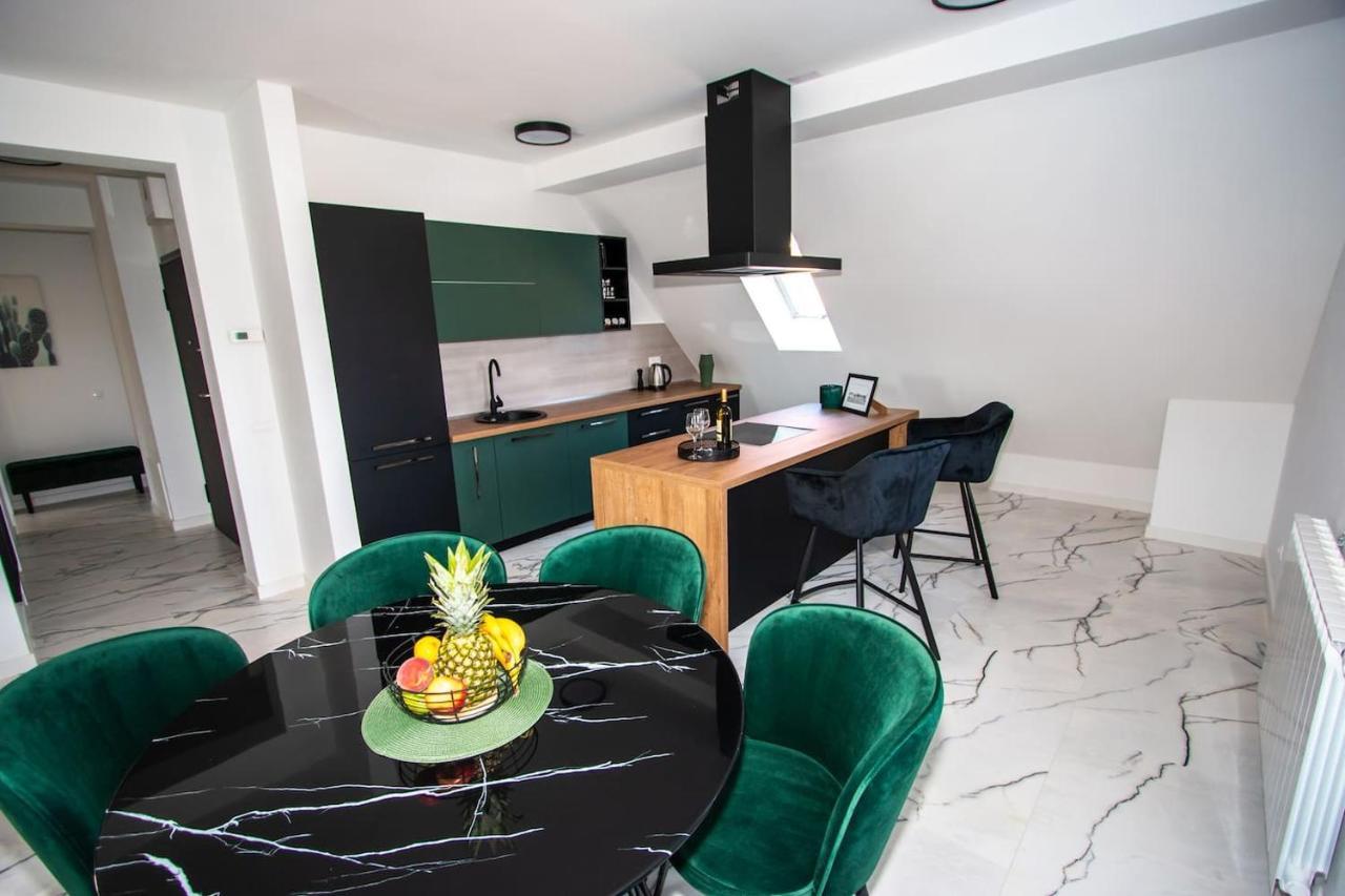 Apartmani Kac Карловац Екстериор снимка