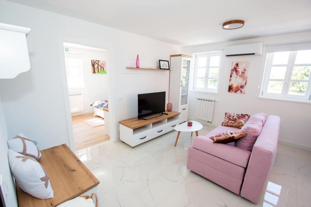 Apartmani Kac Карловац Екстериор снимка