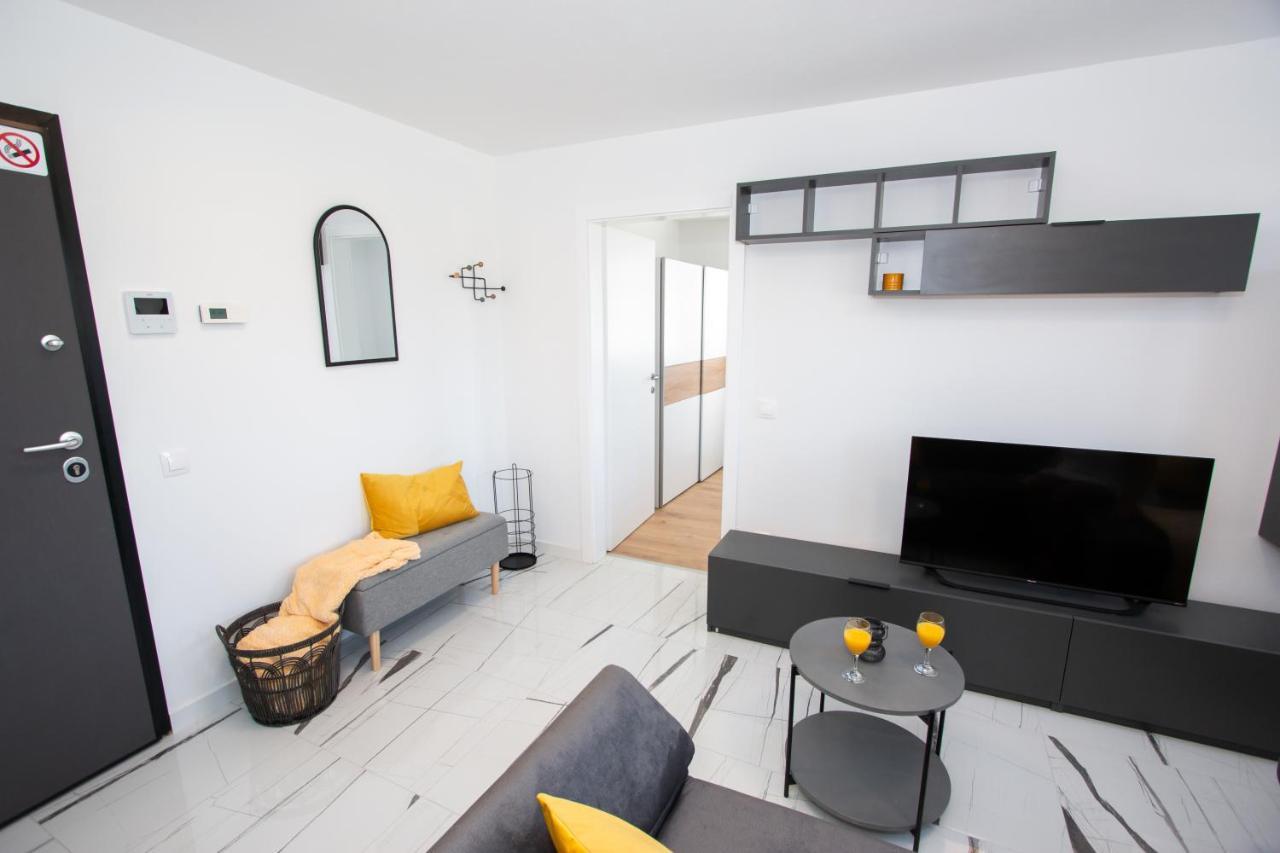 Apartmani Kac Карловац Екстериор снимка