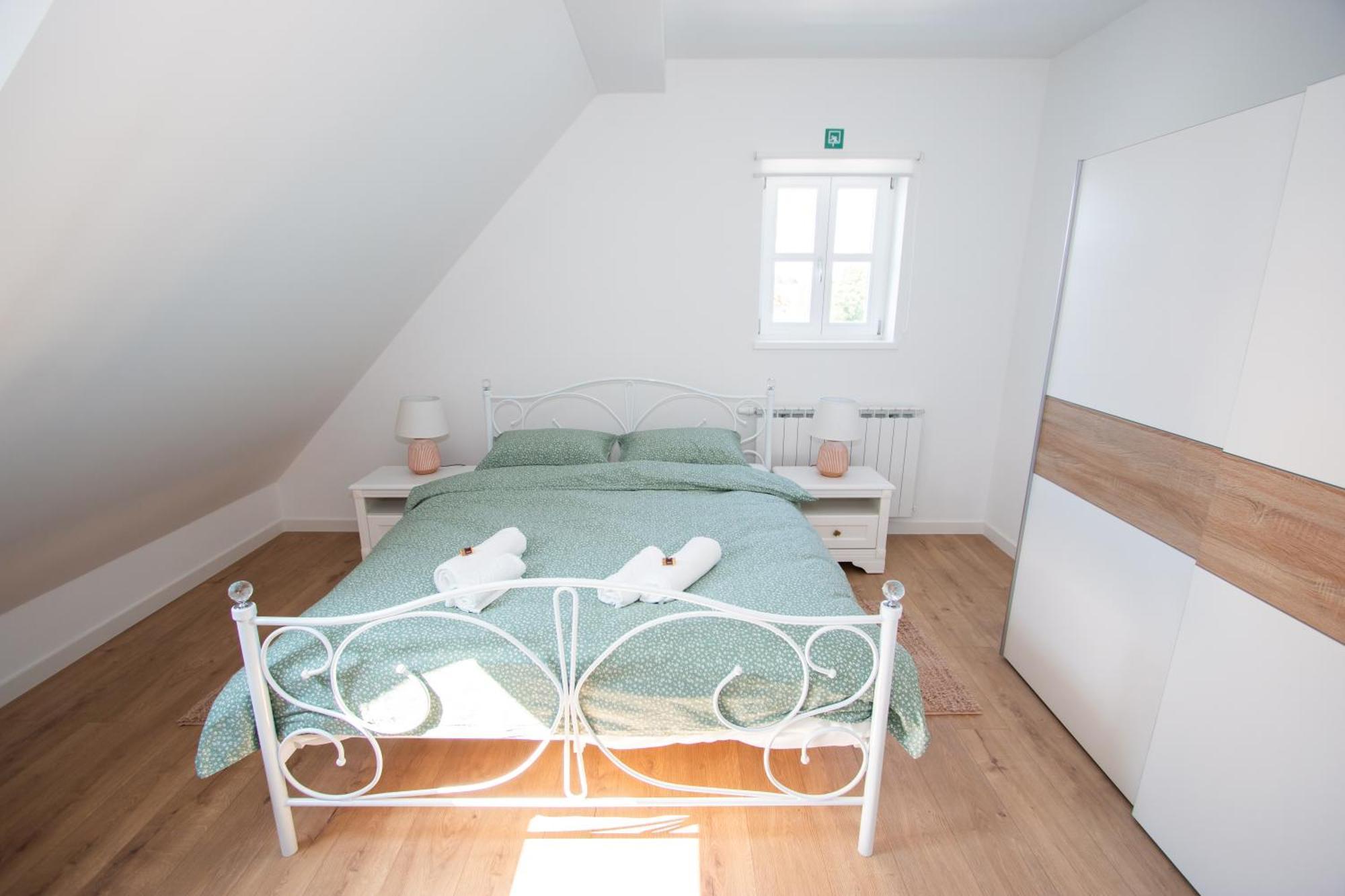 Apartmani Kac Карловац Екстериор снимка