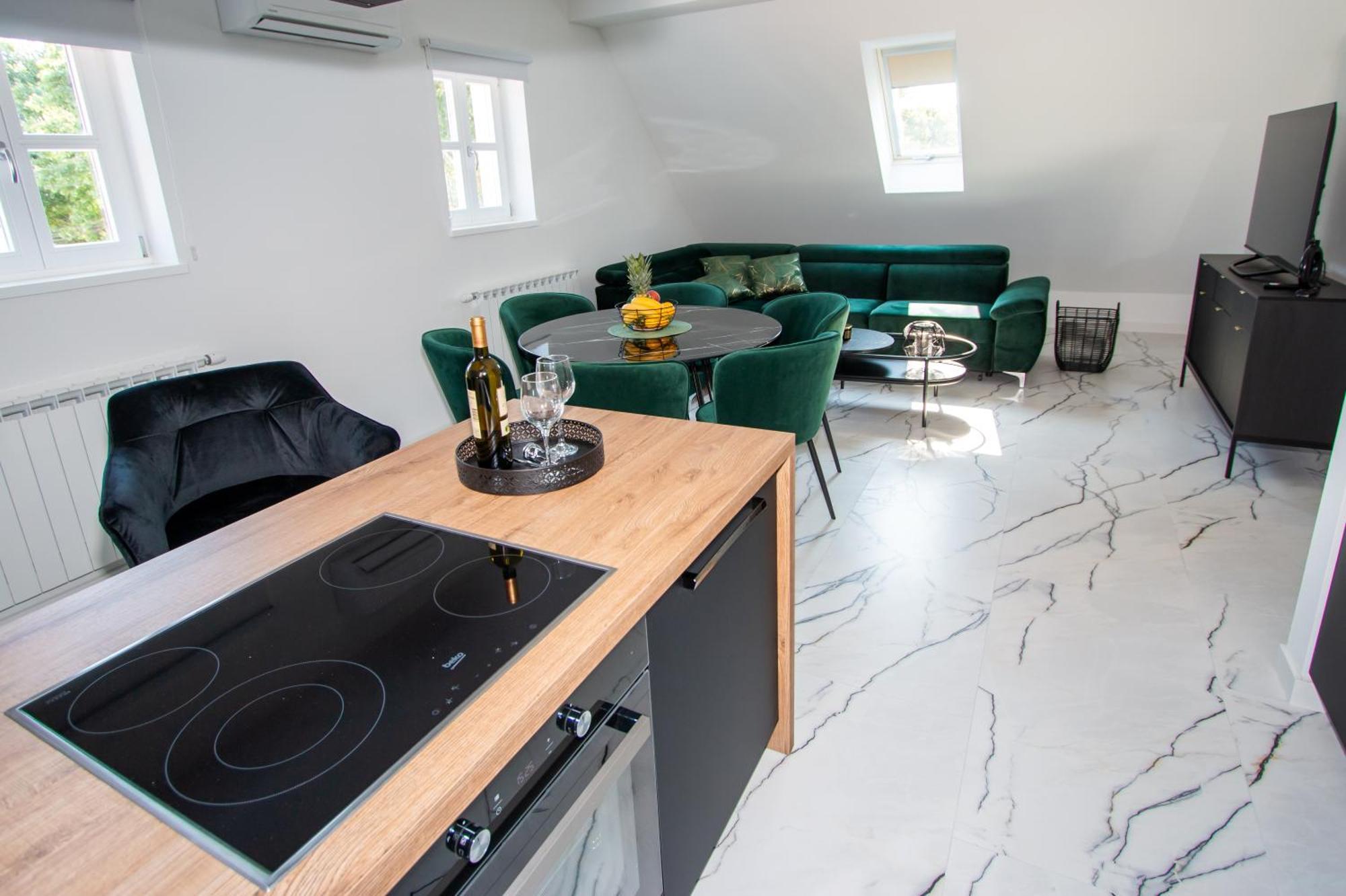 Apartmani Kac Карловац Екстериор снимка
