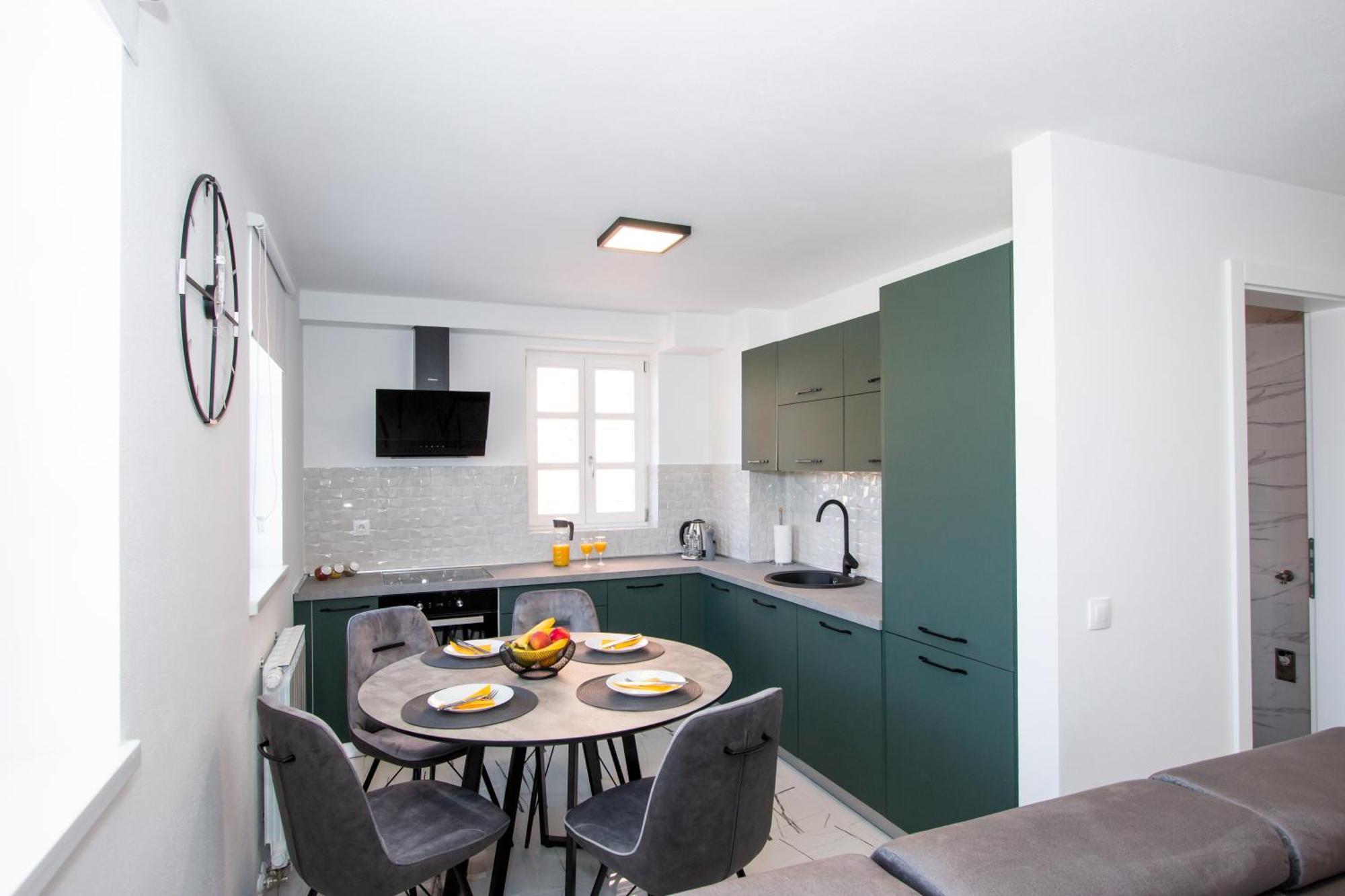 Apartmani Kac Карловац Екстериор снимка